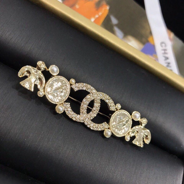 Bright Chxnxl Brooches 292848