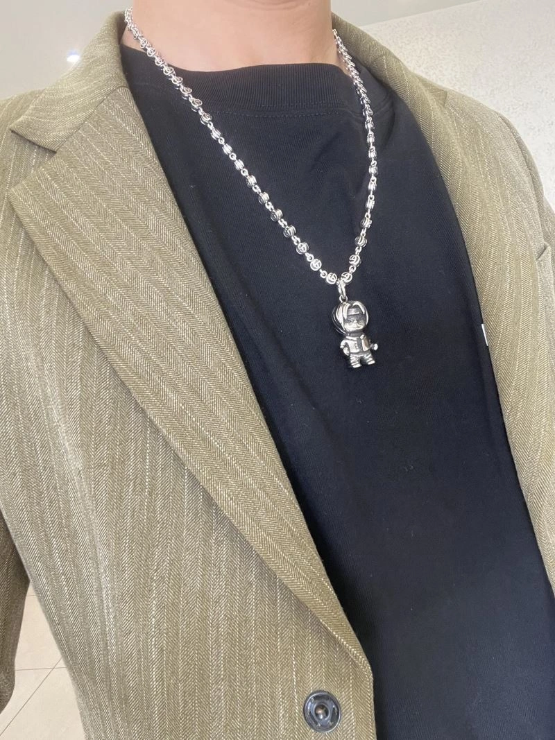 EyeCatching Gxccx Necklaces 306614