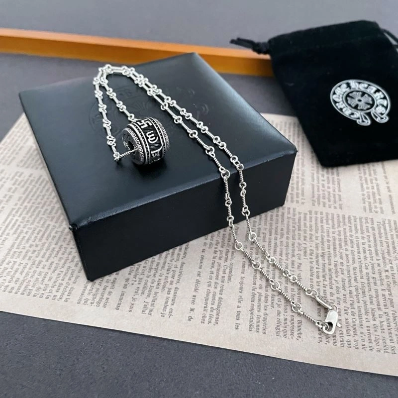 Chrxmx Hxxrts Necklaces GoodFit 301037