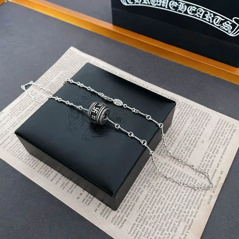 Chrxmx Hxxrts Necklaces GoodFit 301037