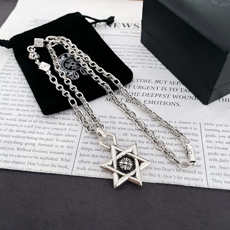 Chrxmx Hxxrts Necklaces GoodFit 301034