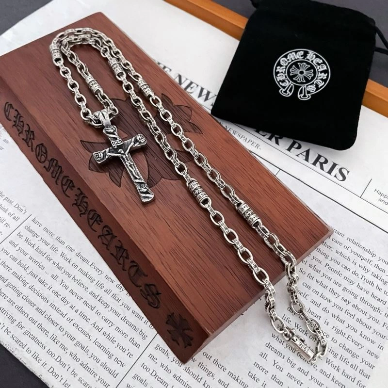 Sleek Chrxmx Hxxrts Necklaces 301031