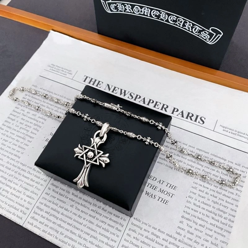 StreetReady Chrxmx Hxxrts Necklaces 301032
