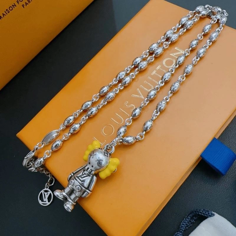Comfortable LX Necklaces 311541