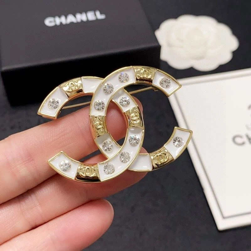 Affordable Chxnxl Brooches 292831