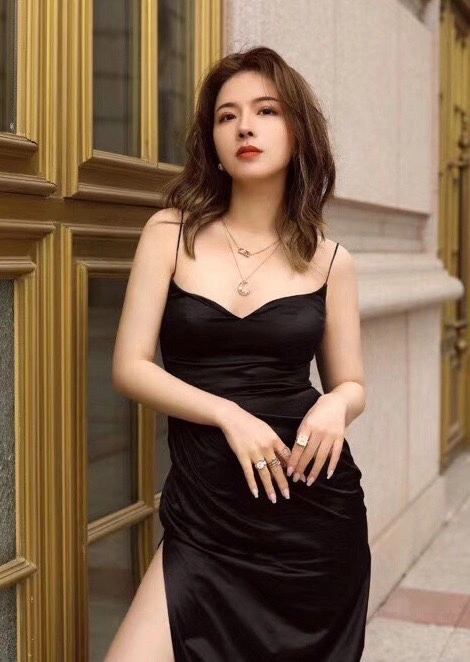 Versatile Axm Necklaces 282151
