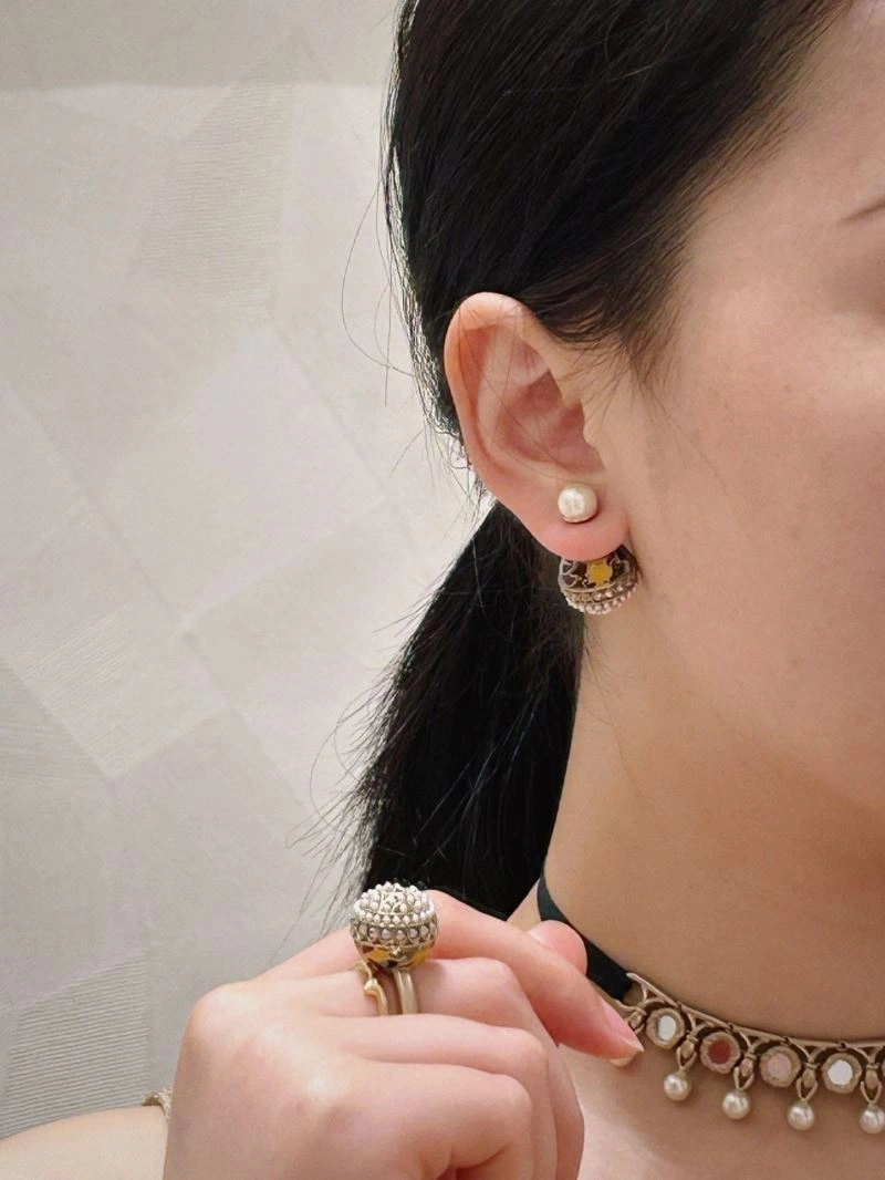 Christian Dxxr Earrings UrbanStyle 295382