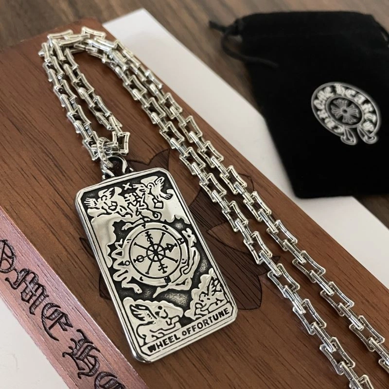 Trendsetting Chrxmx Hxxrts Necklaces 301020