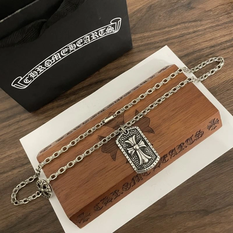 Breathable Chrxmx Hxxrts Necklaces 301023