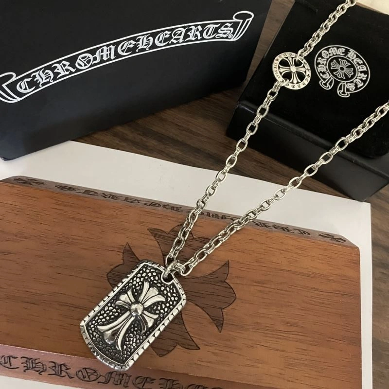 Breathable Chrxmx Hxxrts Necklaces 301023