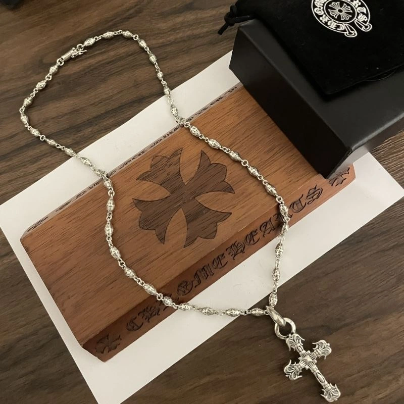 Chrxmx Hxxrts Necklaces ModernLook 301005