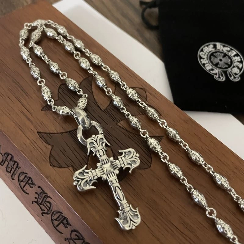 Chrxmx Hxxrts Necklaces ModernLook 301005