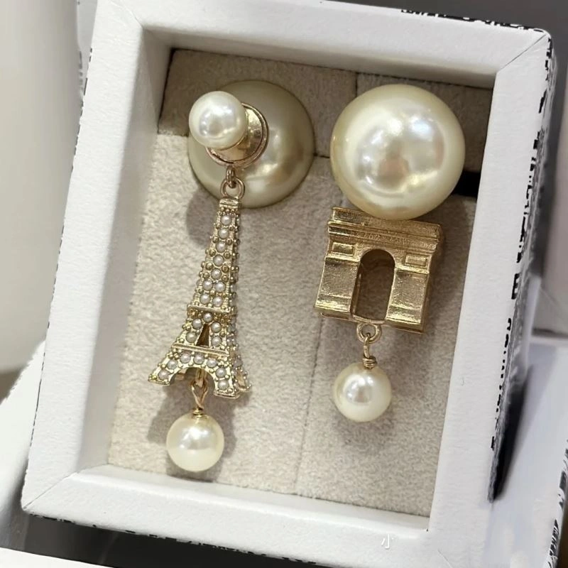 Resilient Christian Dxxr Earrings 295381