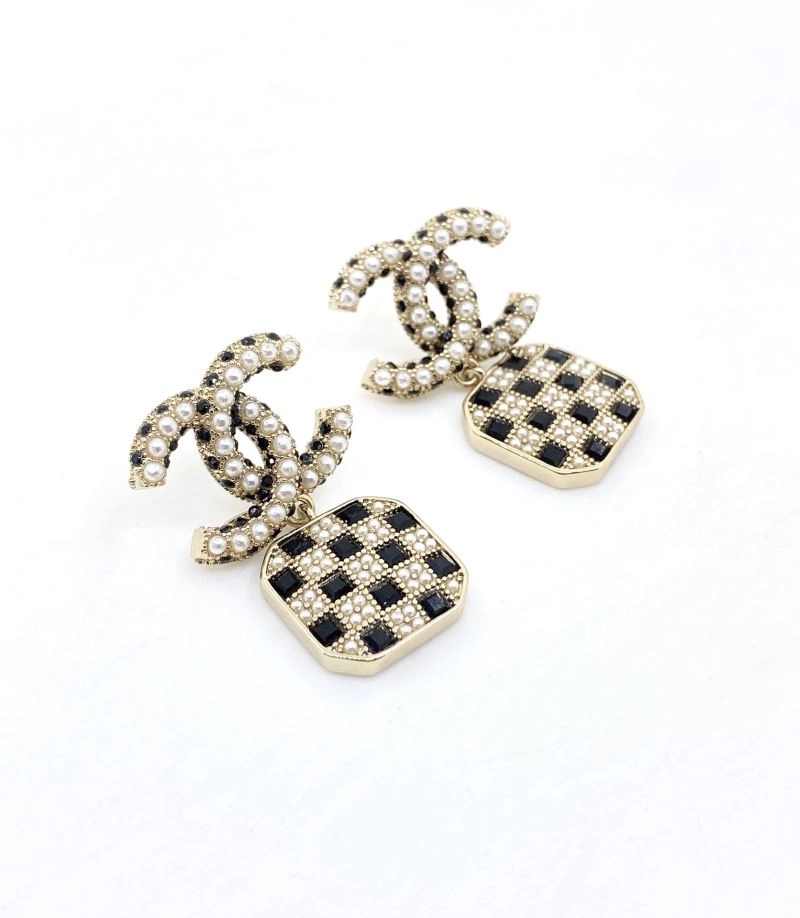 Reliable Chxnxl Earrings 291778