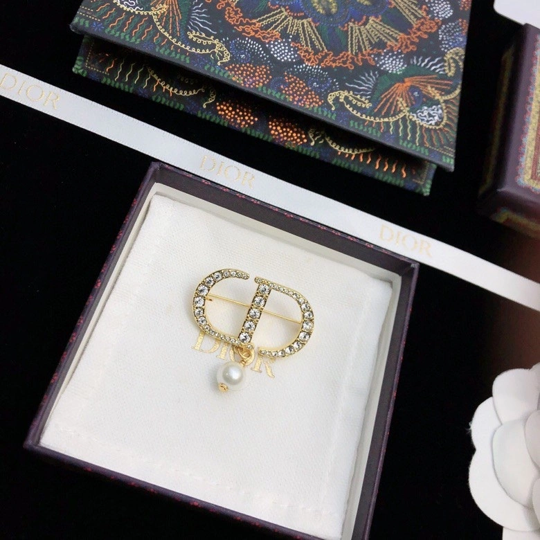 Affordable Christian Dxxr Brooches 295453