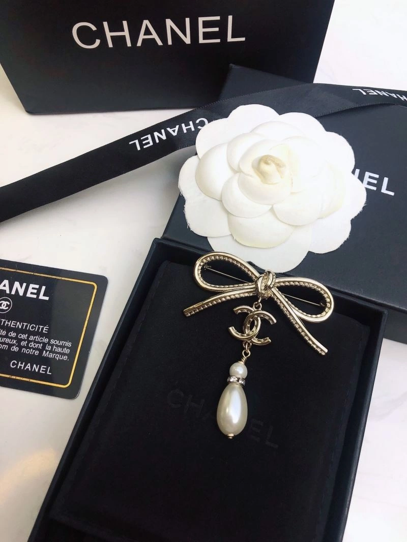 TopPick Chxnxl Brooches 292825