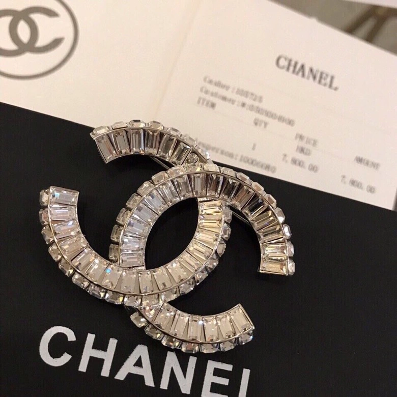 Flexible Chxnxl Brooches 292823