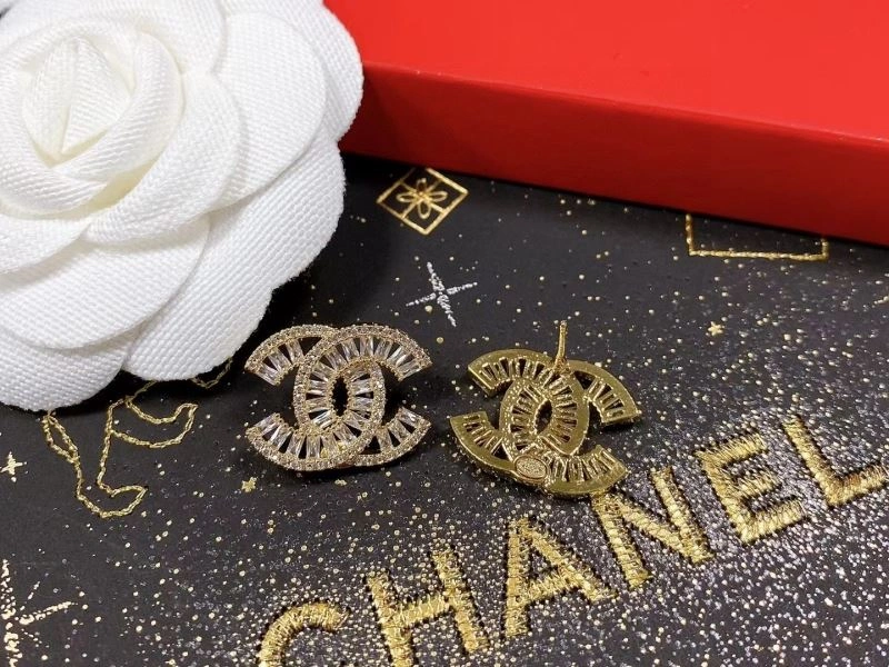 Stylish Chxnxl Earrings 291777