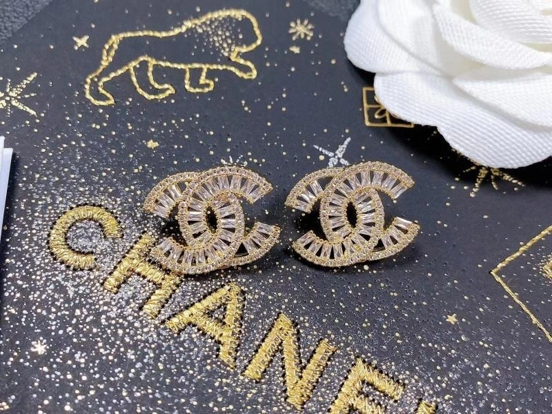 Stylish Chxnxl Earrings 291777