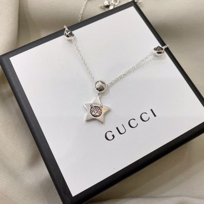 Gxccx Necklaces Refined 306590