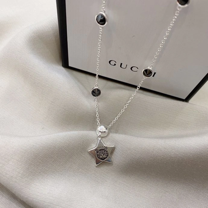 Gxccx Necklaces Refined 306590