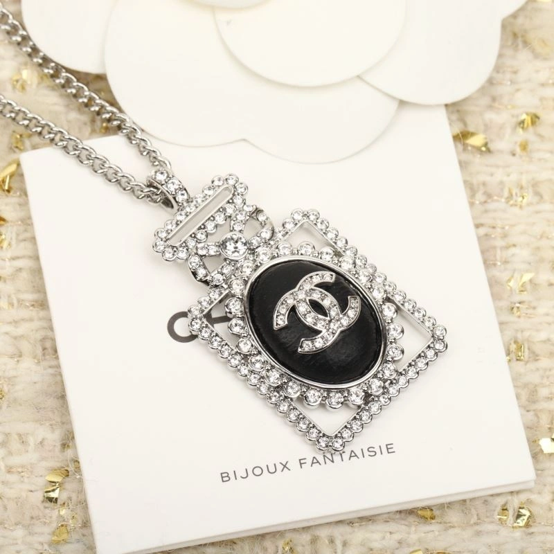 AllSeason Chxnxl Brooches 292806