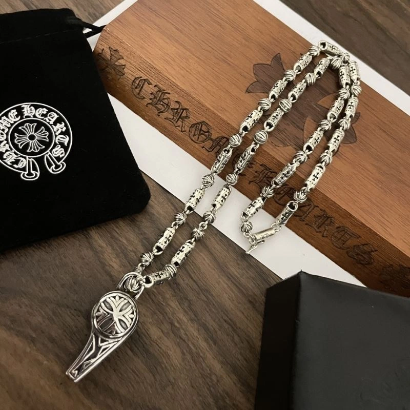 WellDesigned Chrxmx Hxxrts Necklaces 301002
