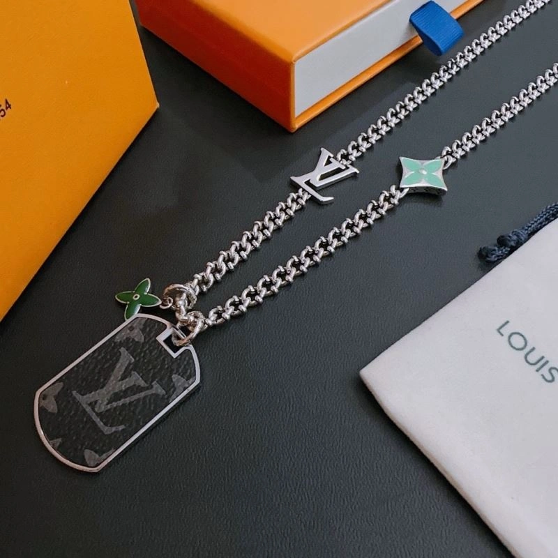 Comfortable LX Necklaces 311526