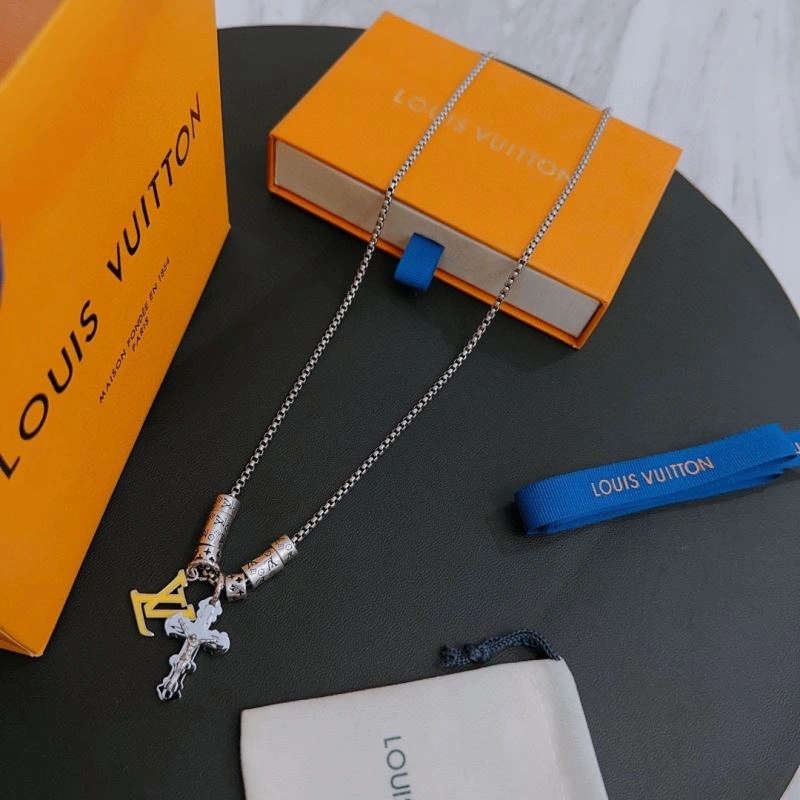 Resilient LX Necklaces 311521