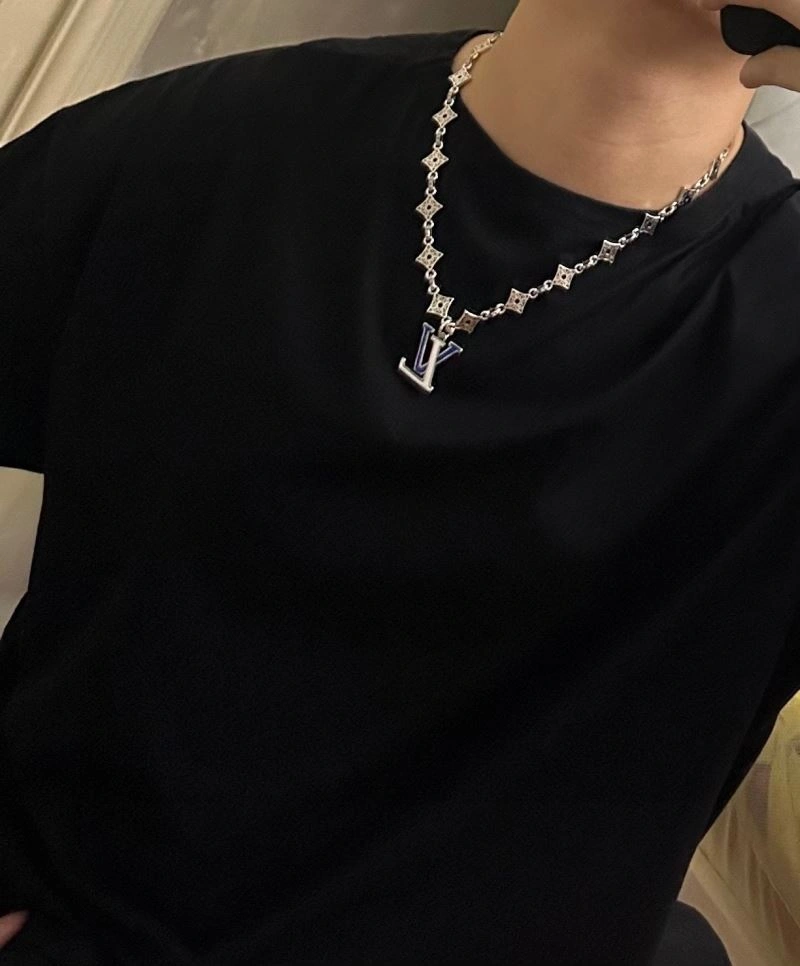 Fashionable LX Necklaces 311516