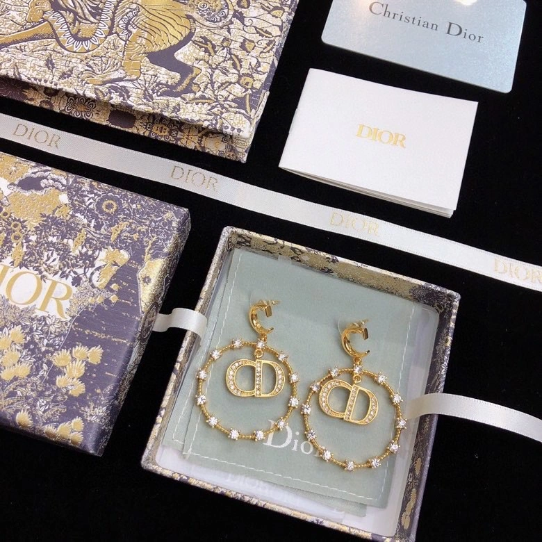 HighQuality Christian Dxxr Earrings 295379