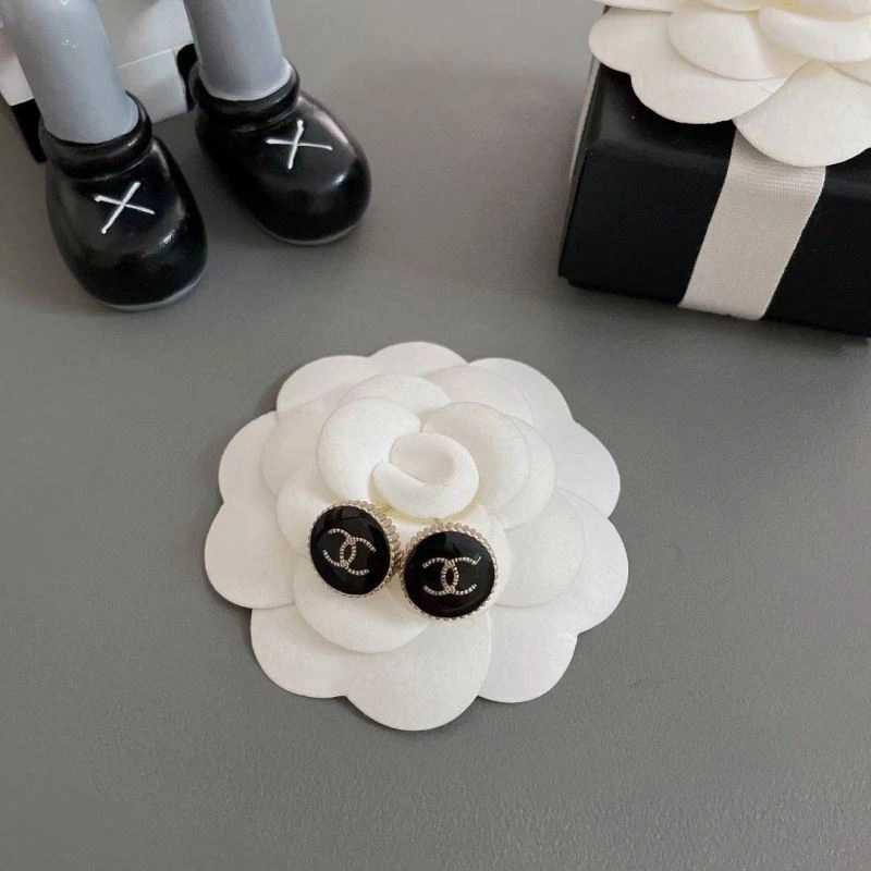 Durable Chxnxl Earrings 291768