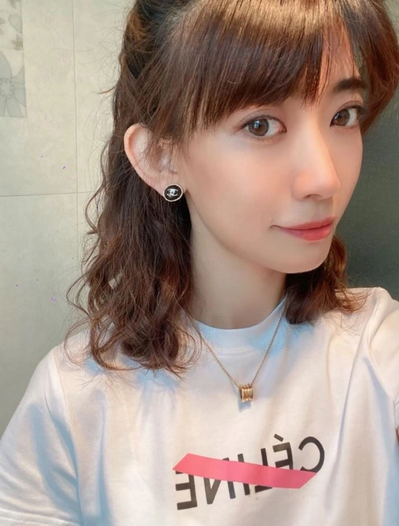 Durable Chxnxl Earrings 291768