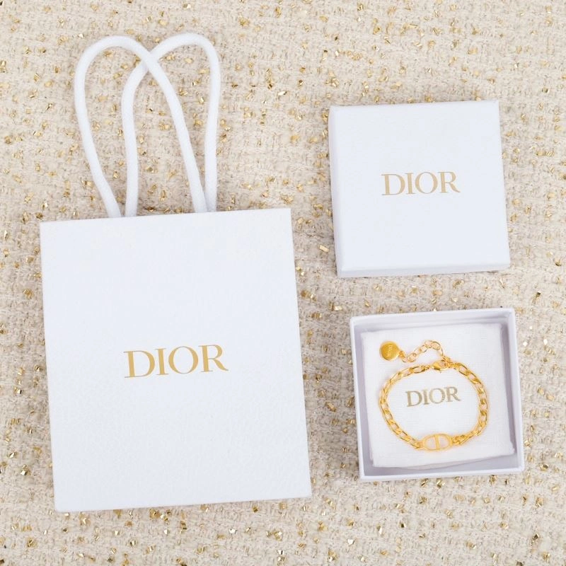 UrbanStyle Christian Dxxr Bracelets 295528