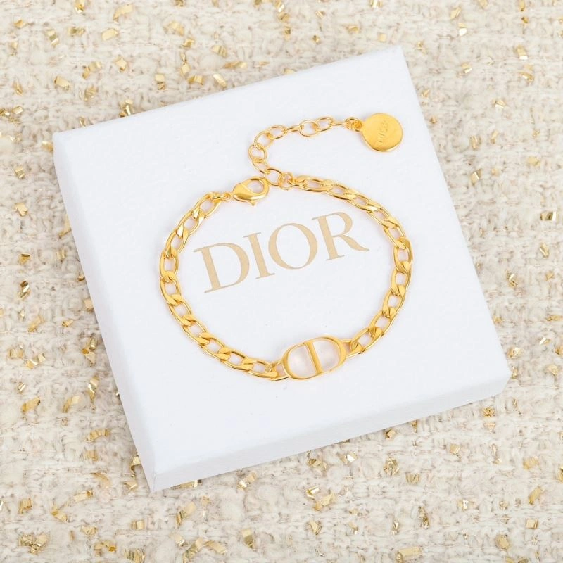 UrbanStyle Christian Dxxr Bracelets 295528
