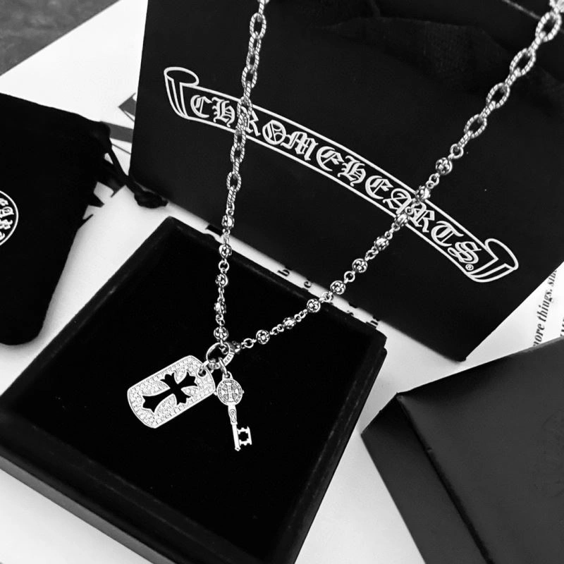 Chrxmx Hxxrts Necklaces Sleek 301021