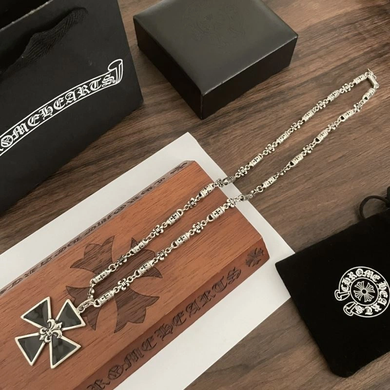 Chrxmx Hxxrts Necklaces Classic 301013