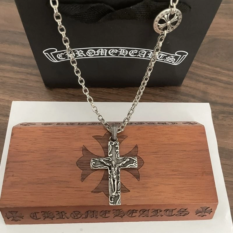 SmartChoice Chrxmx Hxxrts Necklaces 301007