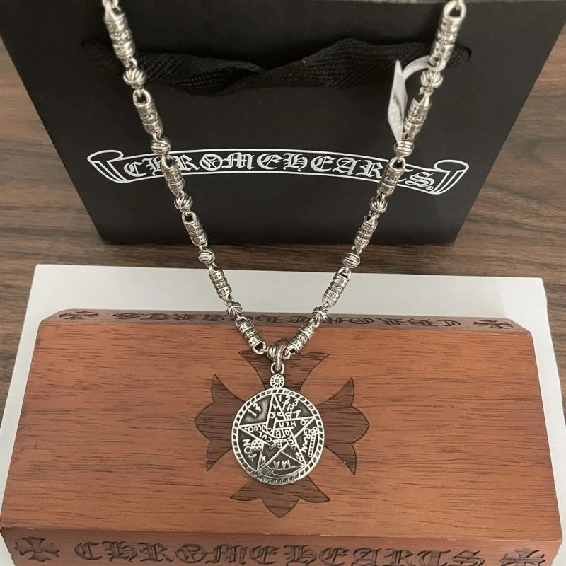 Durable Chrxmx Hxxrts Necklaces 301015
