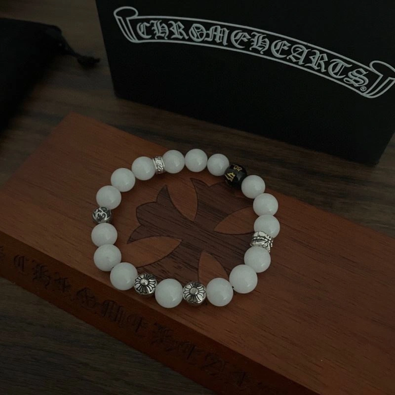 EyeCatching Chrxmx Hxxrts Bracelets 301469