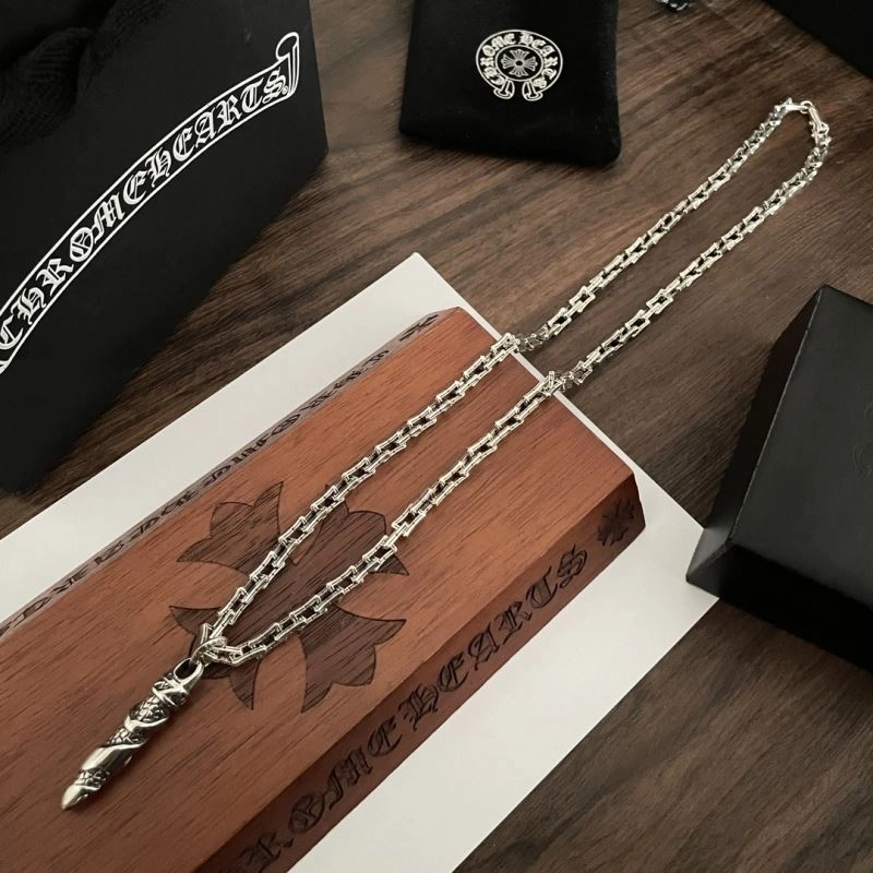Efficient Chrxmx Hxxrts Necklaces 301019