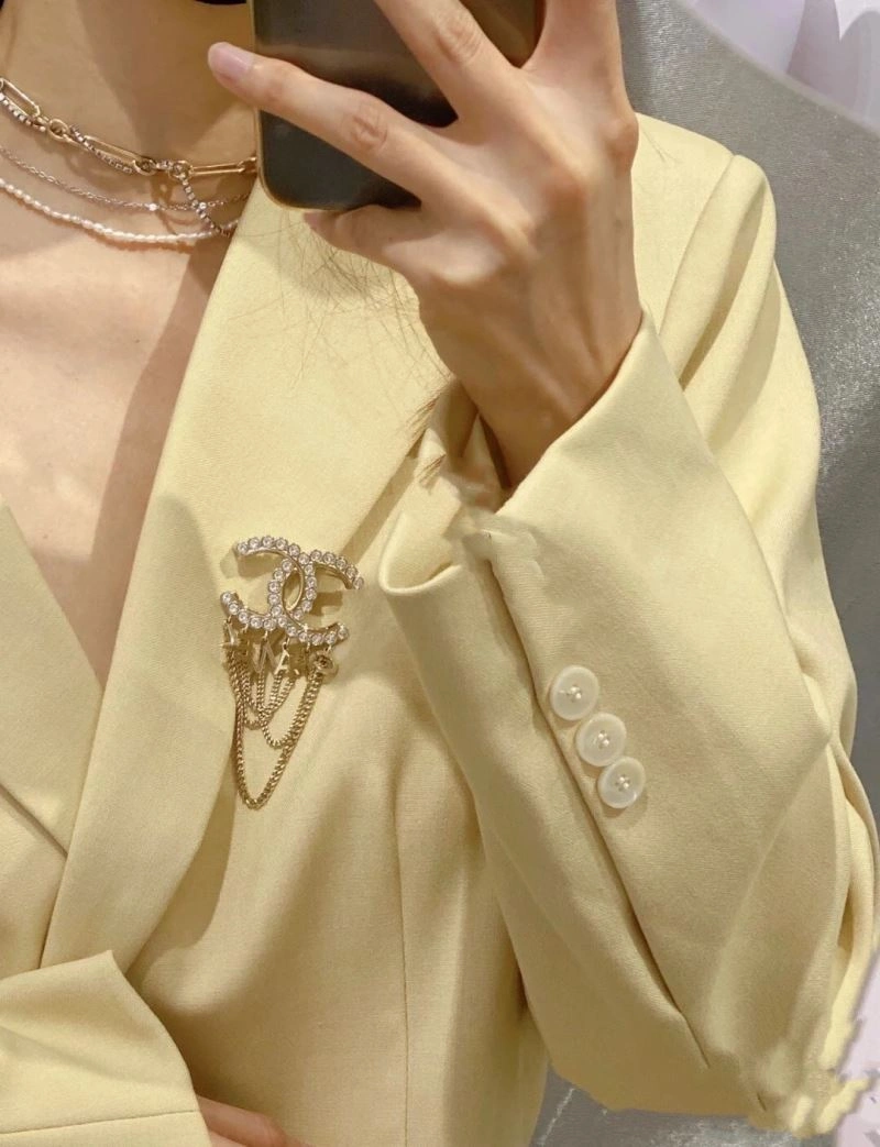 Chxnxl Brooches ModernLook 292813