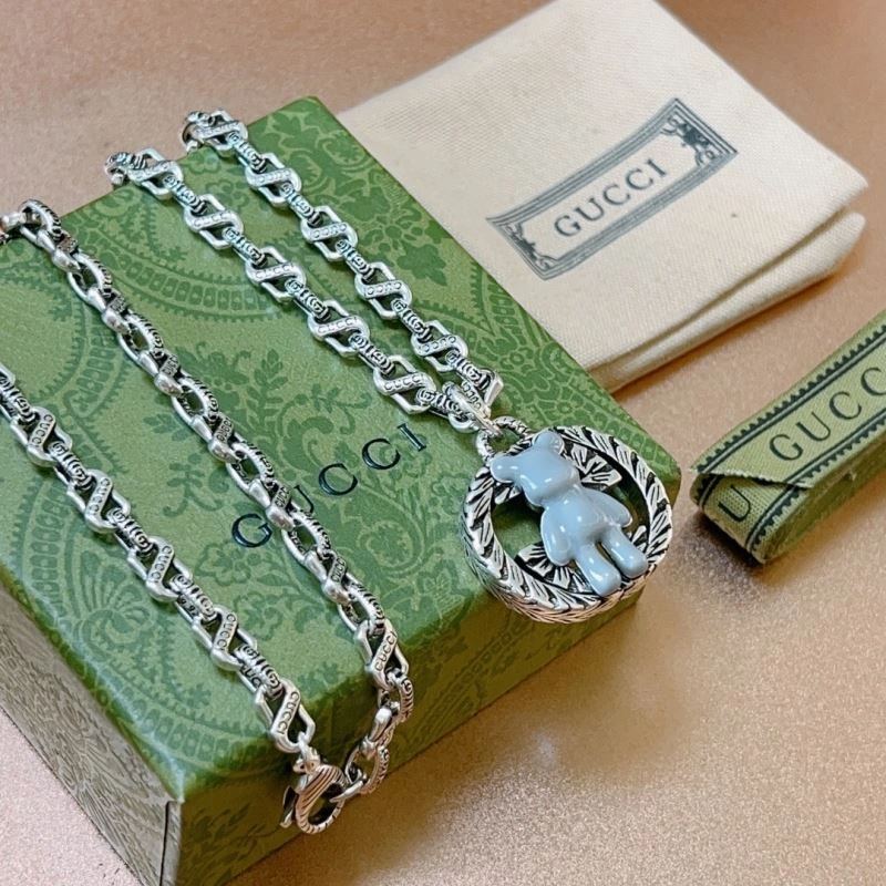 Versatile Gxccx Necklaces 306567