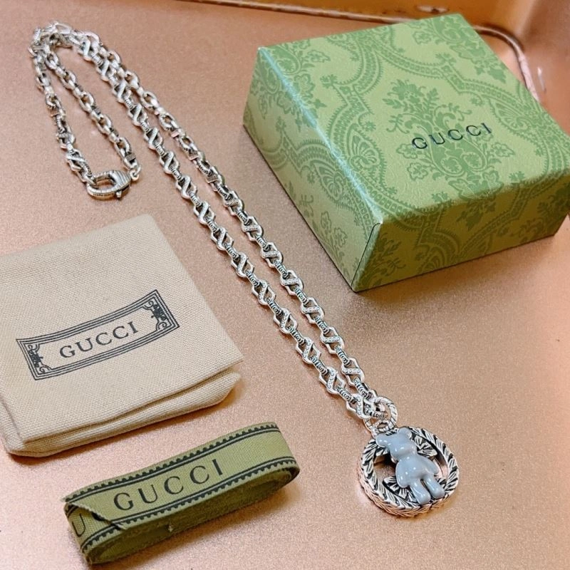 Versatile Gxccx Necklaces 306567