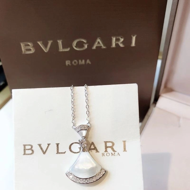 Bxttxga Vxnxnta Necklaces AllSeason 282935