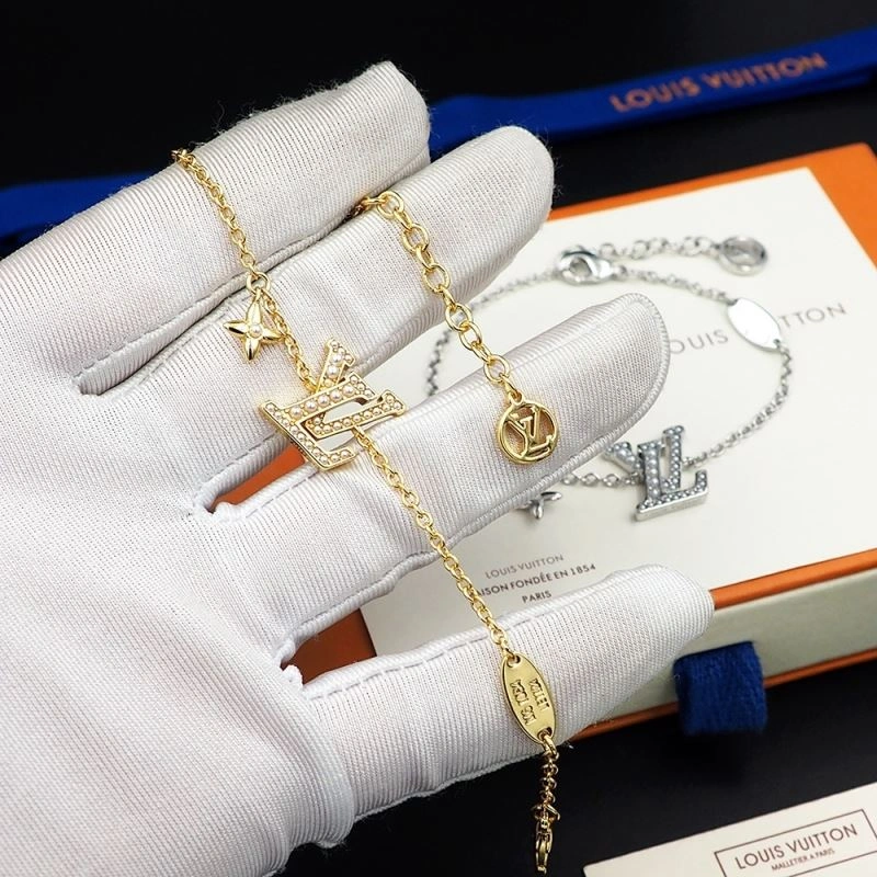 Stylish LX Bracelets 311978