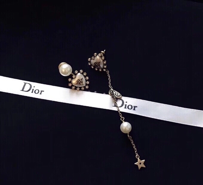 Christian Dxxr Earrings Flexible 295371