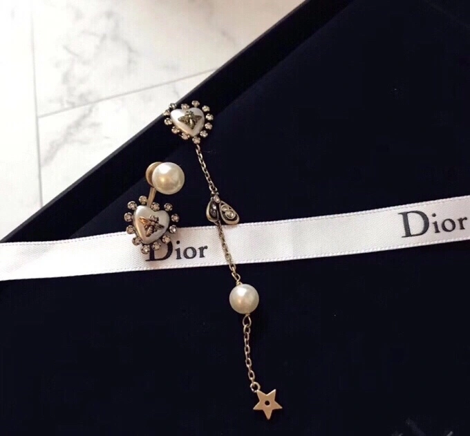 Christian Dxxr Earrings Flexible 295371
