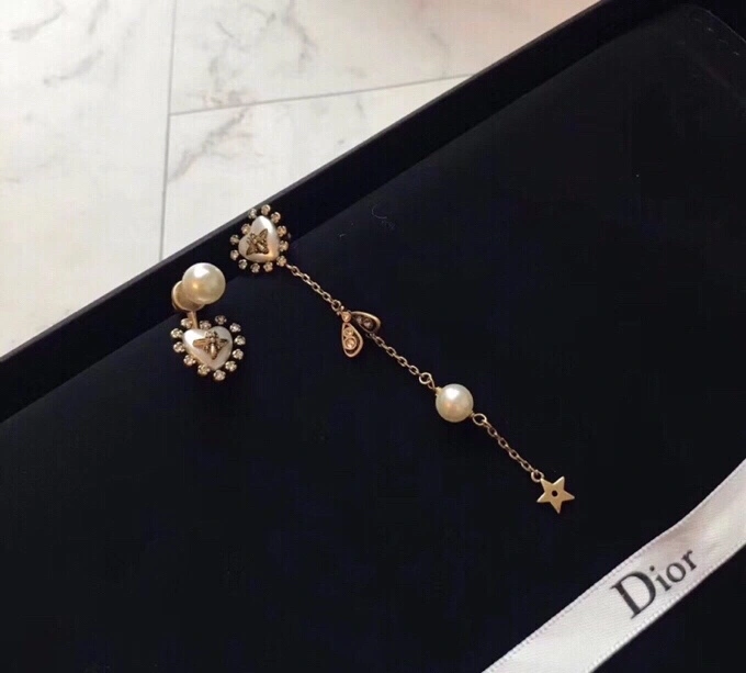 Christian Dxxr Earrings Flexible 295371