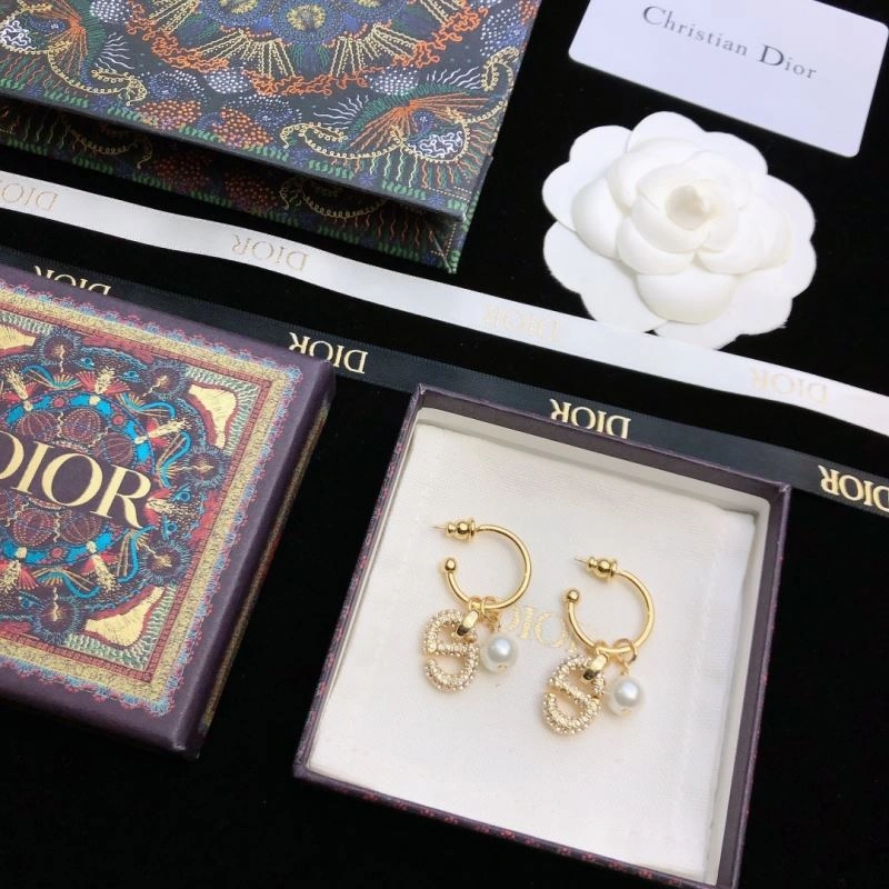 Christian Dxxr Earrings Popular 295365